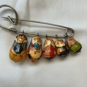 Russian Snow white and 4 Dwarfs-Painted Wooden Brooch/ Pin